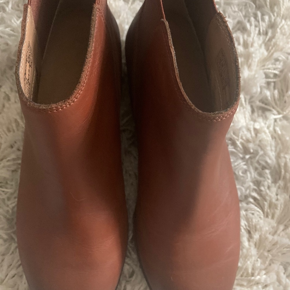 Leather boots